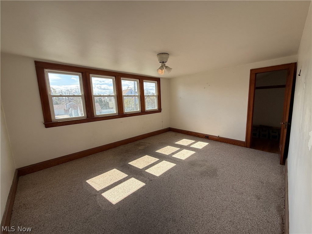 18309 Edgerton Road Cleveland OH 44119