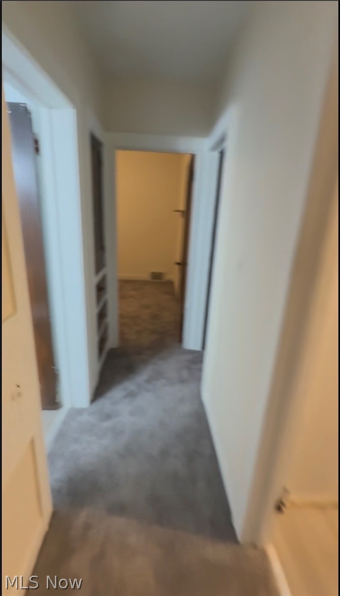 1147 E 174th Street Cleveland OH 44119