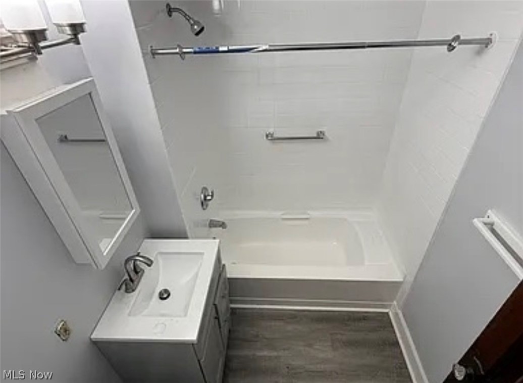 1147 E 174th Street Cleveland OH 44119