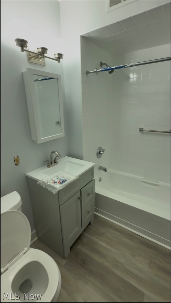 1147 E 174th Street Cleveland OH 44119