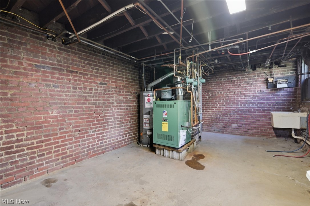252 Broadway Avenue Youngstown OH 44504