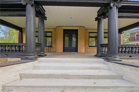 252 Broadway Avenue Youngstown OH 44504