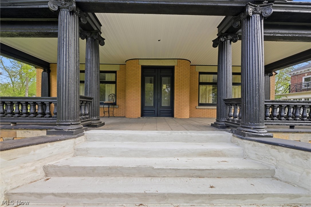 252 Broadway Avenue Youngstown OH 44504