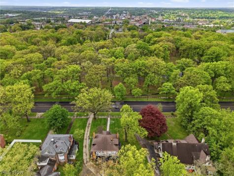 252 Broadway Avenue Youngstown OH 44504