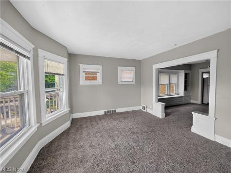 3641 E 149th Street Cleveland OH 44120