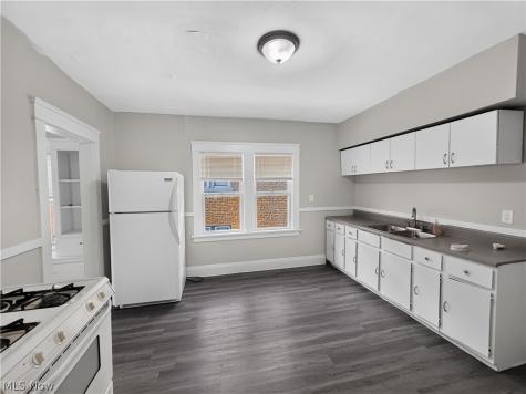 3641 E 149th Street Cleveland OH 44120