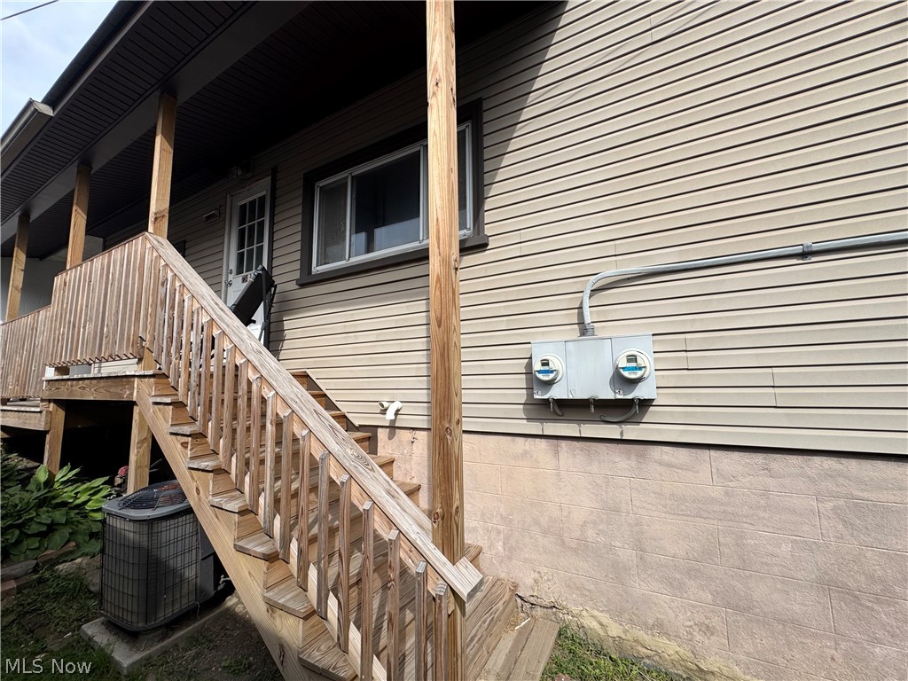 734 Main Street Bridgeport OH 43912