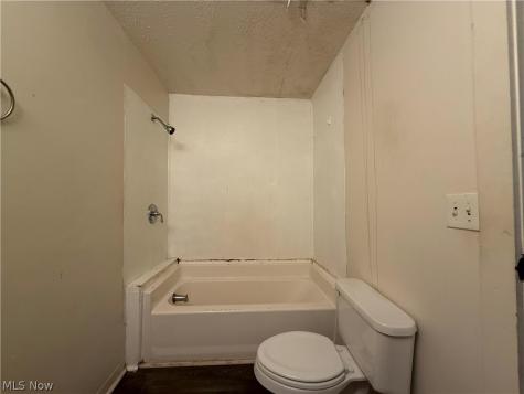 1333 E 68th Street Cleveland OH 44103