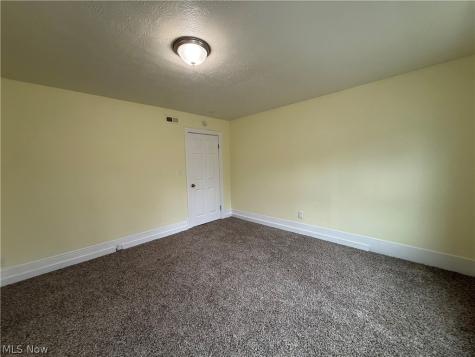 1333 E 68th Street Cleveland OH 44103