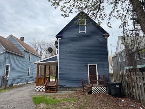1333 E 68th Street Cleveland OH 44103
