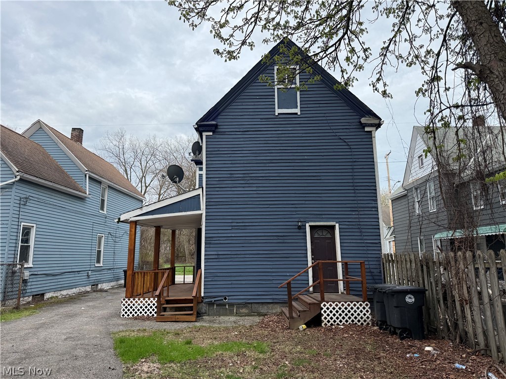 1333 E 68th Street Cleveland OH 44103