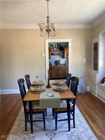 2110 Bunts Road Lakewood OH 44107