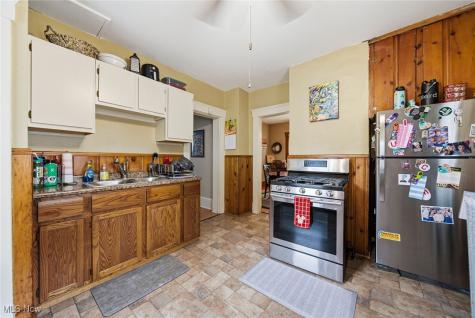 2147 W 11th Street Cleveland OH 44113