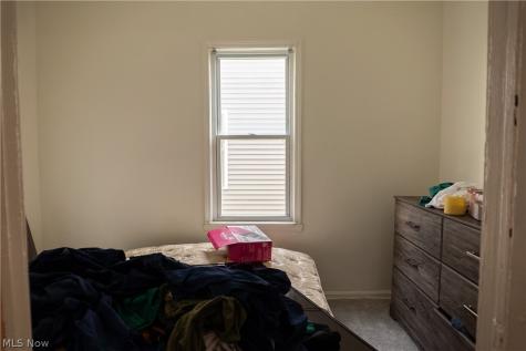 3247 W 56th Street Cleveland OH 44102
