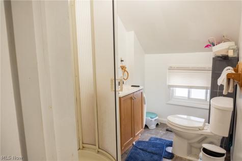 3247 W 56th Street Cleveland OH 44102