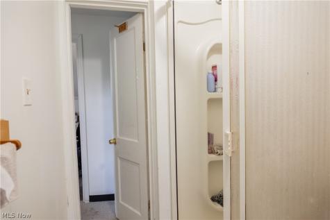 3247 W 56th Street Cleveland OH 44102