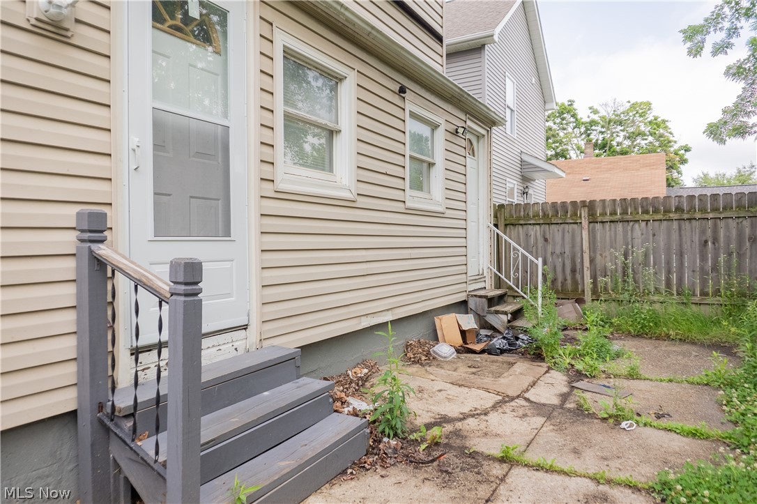 3247 W 56th Street Cleveland OH 44102