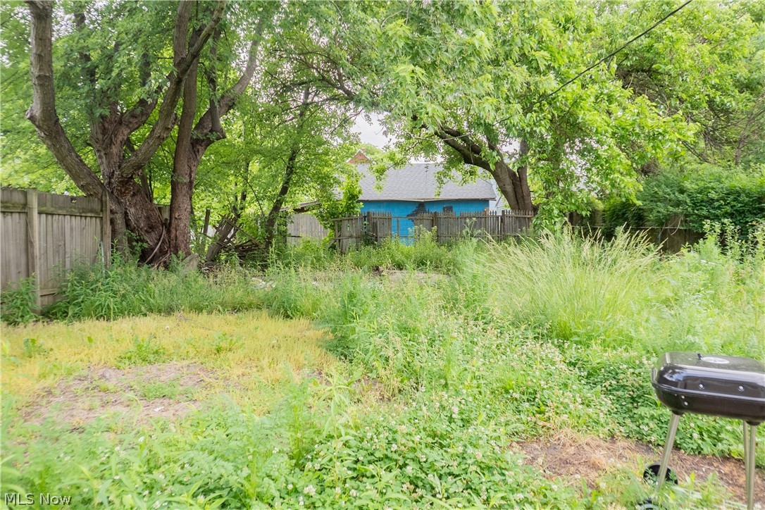 3247 W 56th Street Cleveland OH 44102