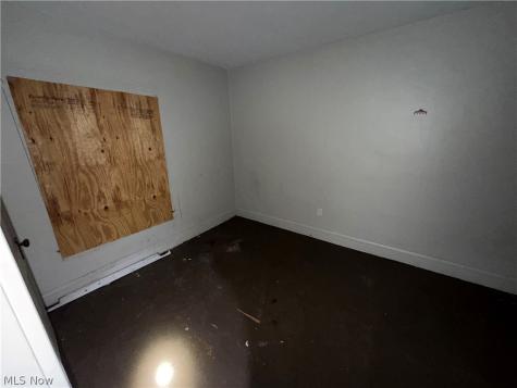 3185 W 58th Street Cleveland OH 44102