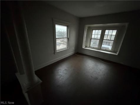 3185 W 58th Street Cleveland OH 44102