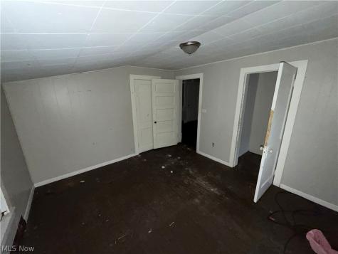 3185 W 58th Street Cleveland OH 44102