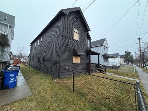 3185 W 58th Street Cleveland OH 44102