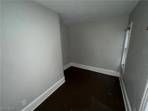 3185 W 58th Street Cleveland OH 44102