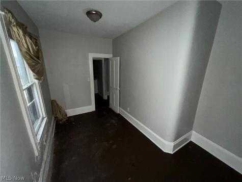 3185 W 58th Street Cleveland OH 44102