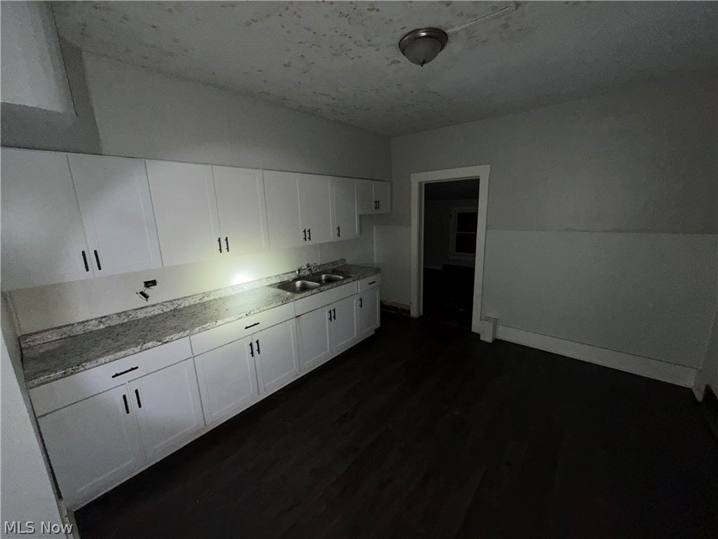 3185 W 58th Street Cleveland OH 44102