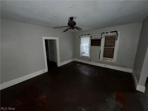 3185 W 58th Street Cleveland OH 44102