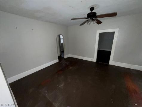 3185 W 58th Street Cleveland OH 44102