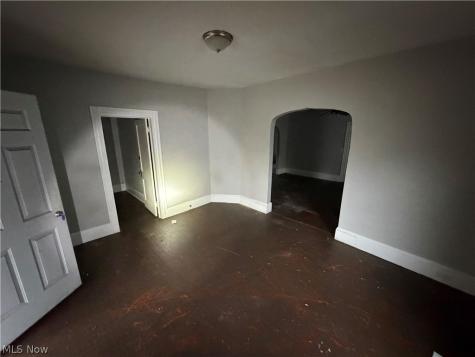 3185 W 58th Street Cleveland OH 44102