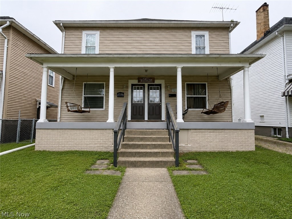 630 N Dawson Street Uhrichsville OH 44683