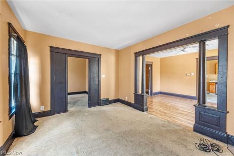 6302 Francis Avenue Cleveland OH 44127