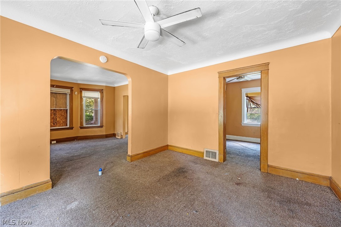 6302 Francis Avenue Cleveland OH 44127