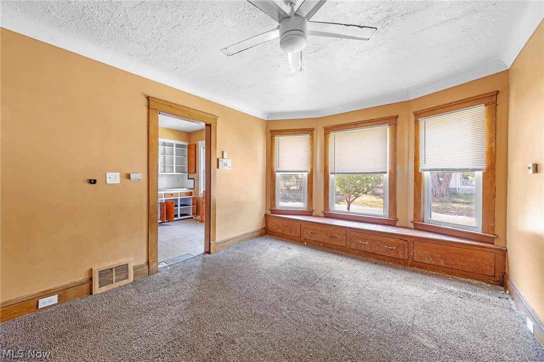 6302 Francis Avenue Cleveland OH 44127