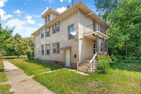 6302 Francis Avenue Cleveland OH 44127