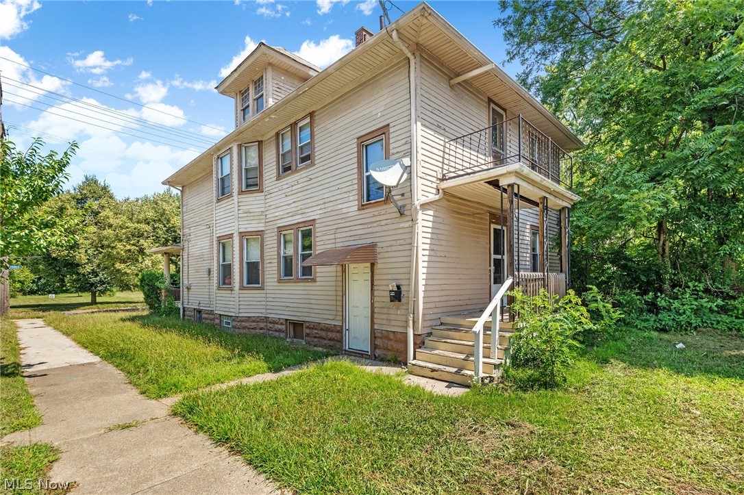 6302 Francis Avenue Cleveland OH 44127