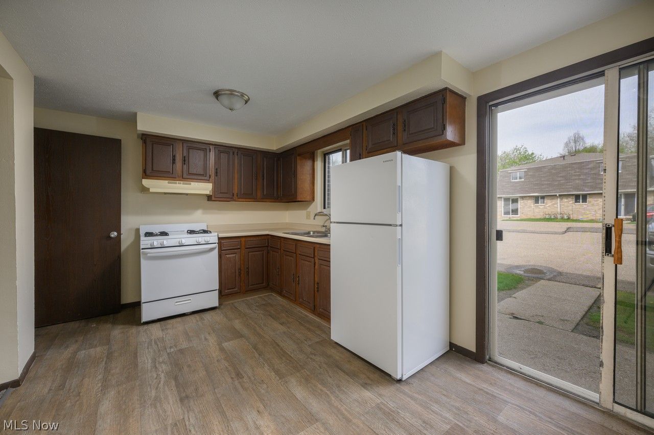 331 Locke Avenue NW Massillon OH 44646