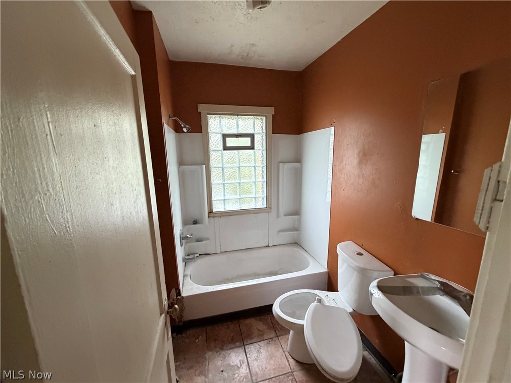 4170 E 113th Street Cleveland OH 44105