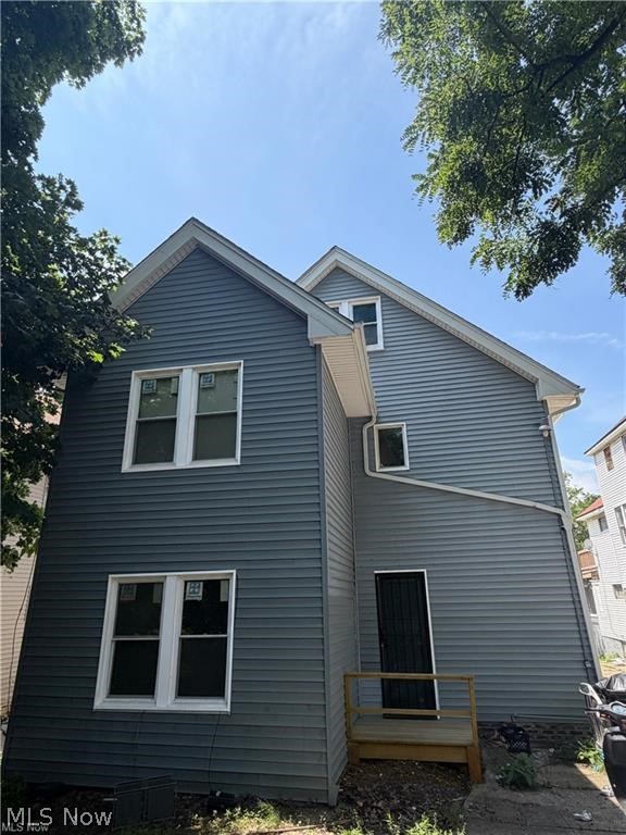981 Thornhill Drive Cleveland OH 44108