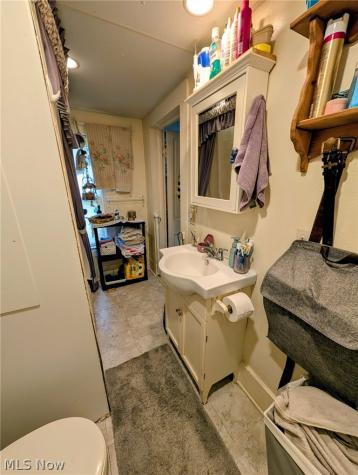 100 W. Erie Street Creston OH 44217
