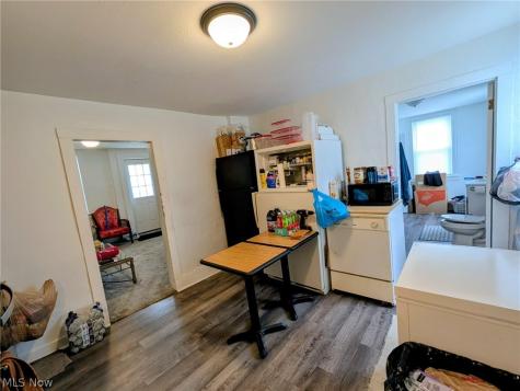 100 W. Erie Street Creston OH 44217
