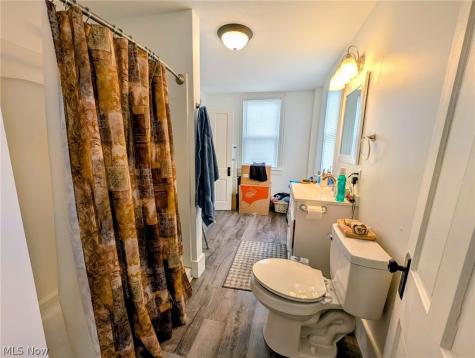 100 W. Erie Street Creston OH 44217