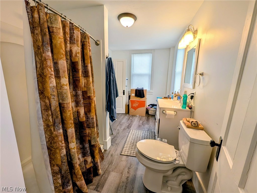 100 W. Erie Street Creston OH 44217
