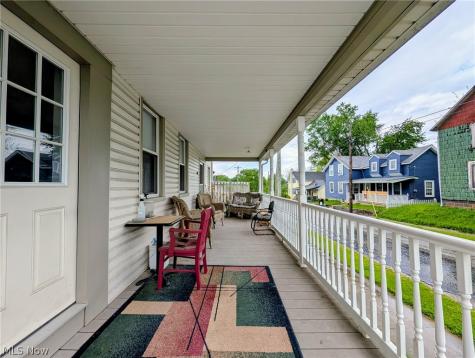 100 W. Erie Street Creston OH 44217