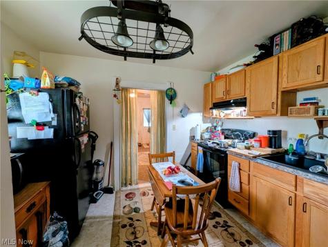 100 W. Erie Street Creston OH 44217