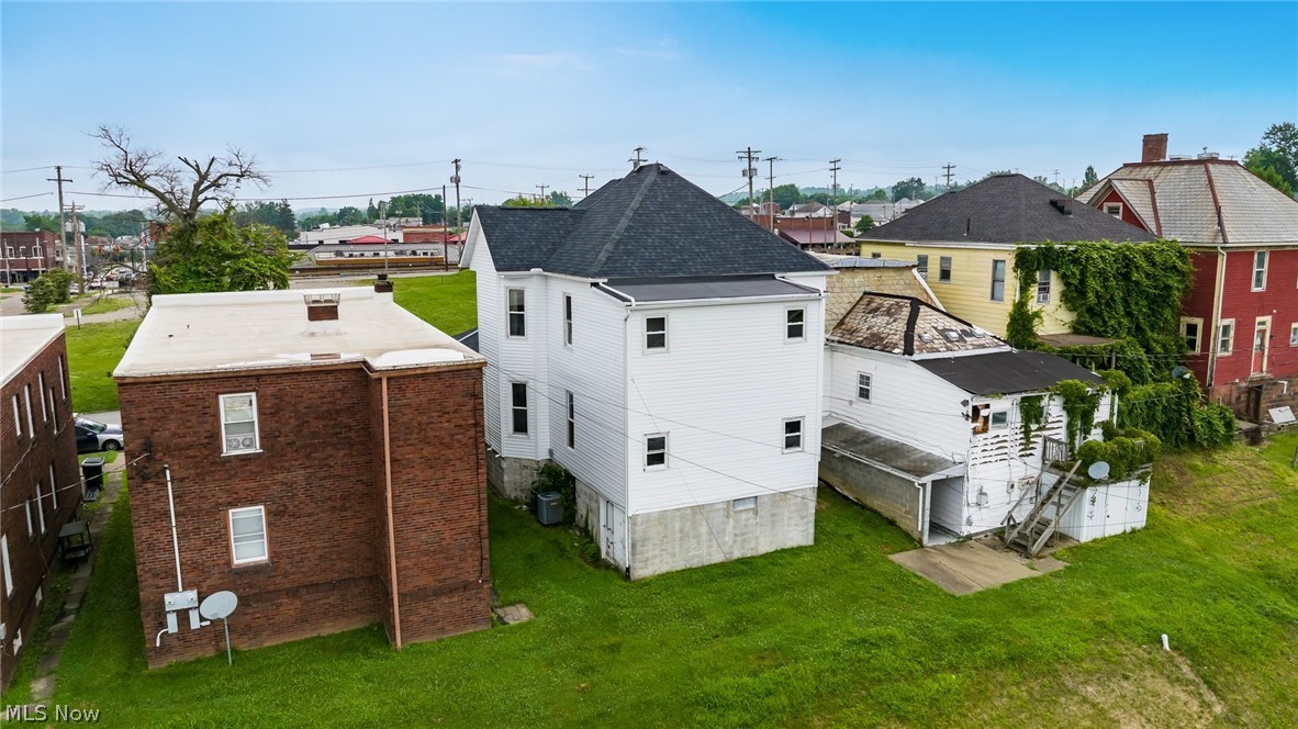 1006 Gaston Avenue Cambridge OH 43725