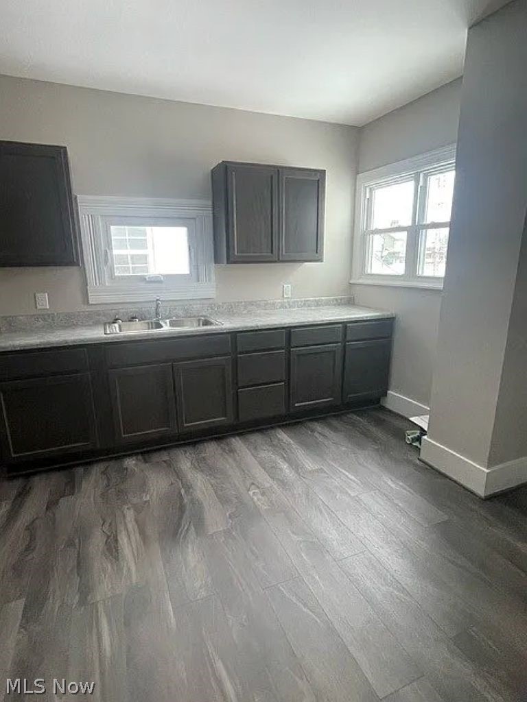 1006 Gaston Avenue Cambridge OH 43725