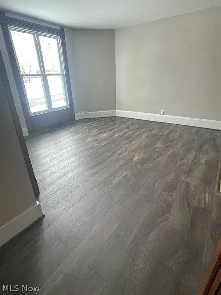 1006 Gaston Avenue Cambridge OH 43725